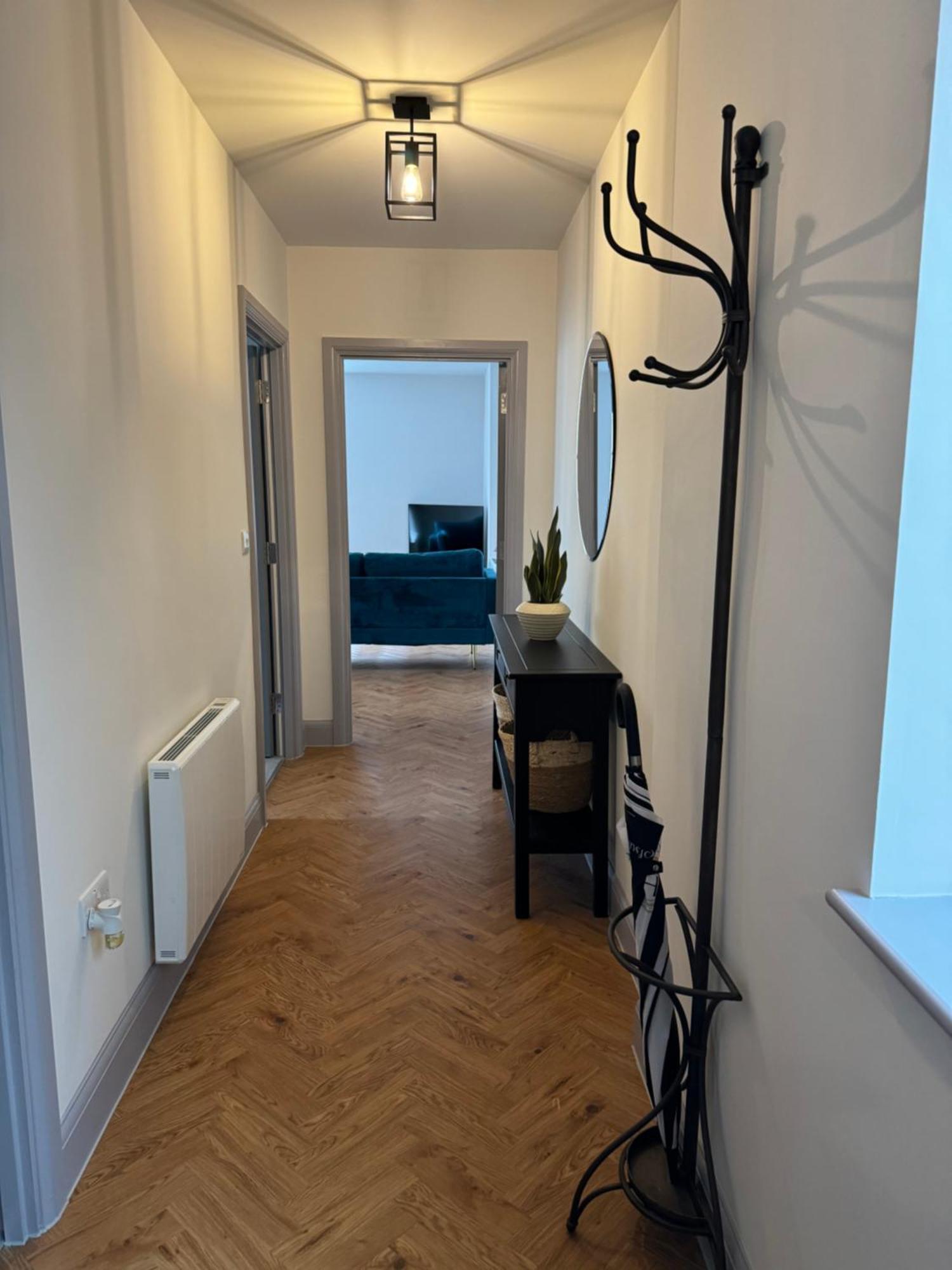 Haus Of Sulis, City Centre Apartment With Lift Access Bath Zewnętrze zdjęcie